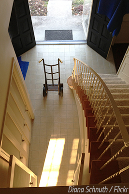 How to use an appliance dolly