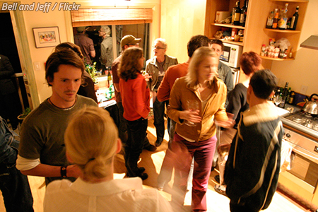 How to organize a moving away party