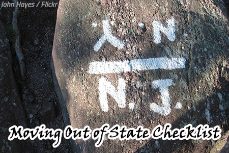 Moving Out of State Checklist: Preparation Steps & Cost-Saving Tips