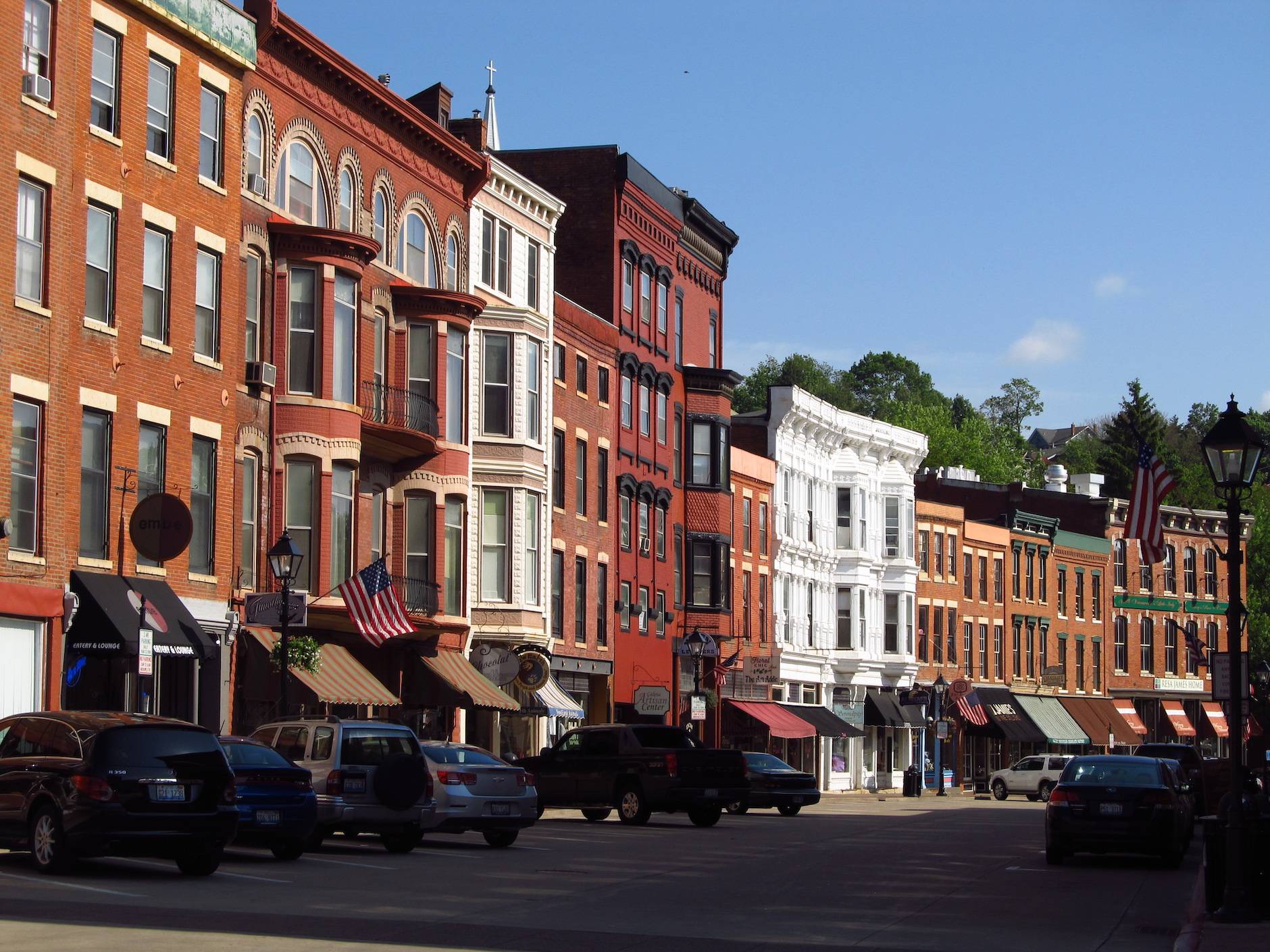 Is Moving to Illinois Right for You? A 2022 Guide. Bellhop Blog
