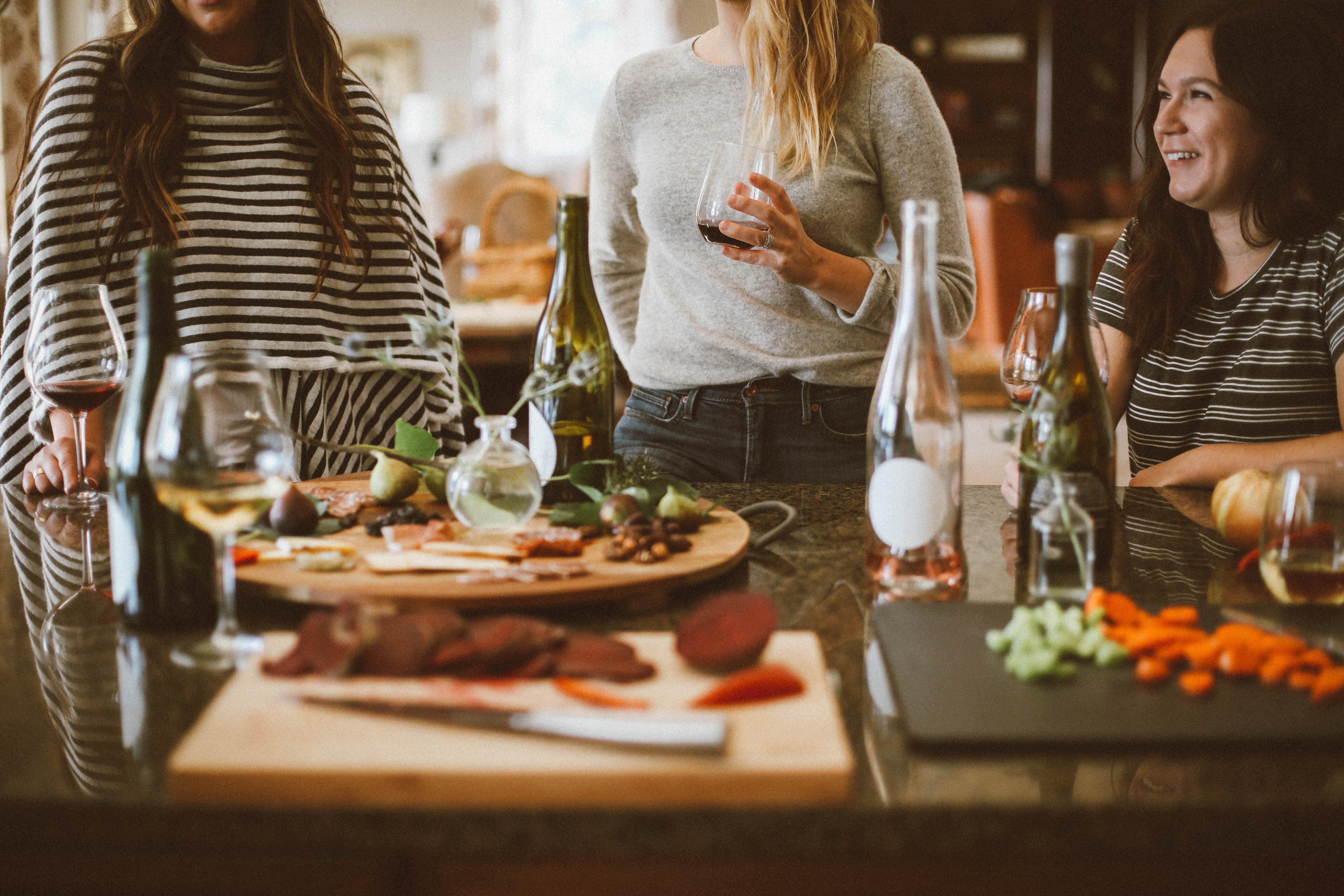 How to Throw a Housewarming Party Bellhop Blog