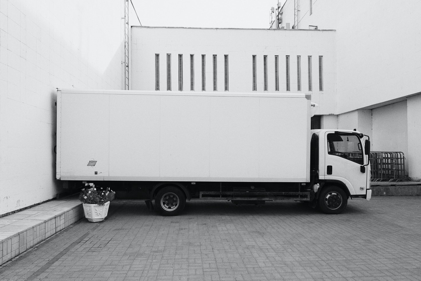 Tips to prepare for a long distance move  | Bellhop Bellhop Blog