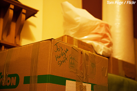 Hiring movers and packers by the hour