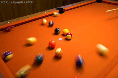 How to disassemble a slate pool table