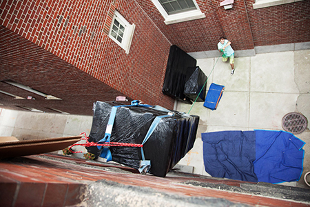 Additional moving service: Hoisting