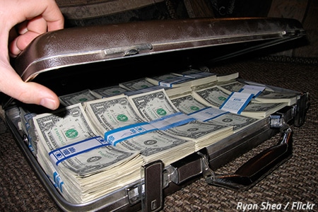 Protect yourself from moving fraud