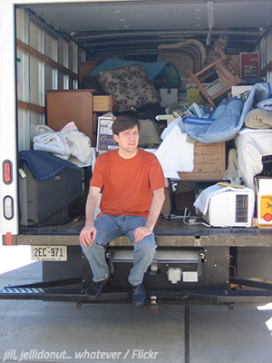 Moving expenses checklist