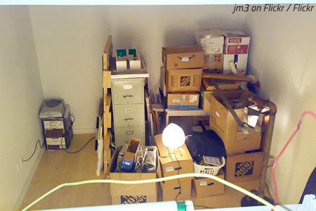 How to declutter your home when moving