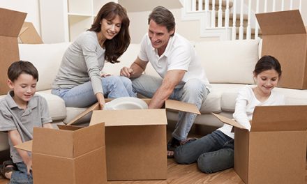 What to Pack When Moving: Packing Checklist