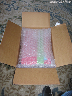 How to pack an essentials box